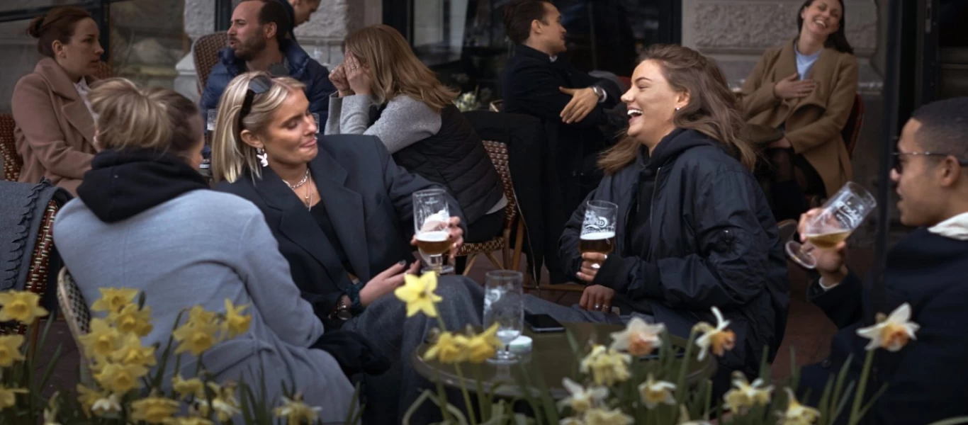 Από φταίχτης, ήρωας: Αλλαγή δεδομένων για την «Ανοσία της αγέλης» στη Σουηδία